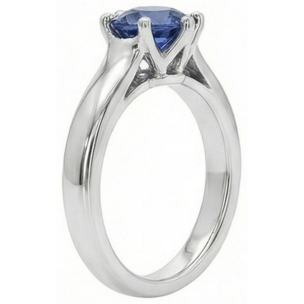 natural round sapphire 2ct ring close up detail