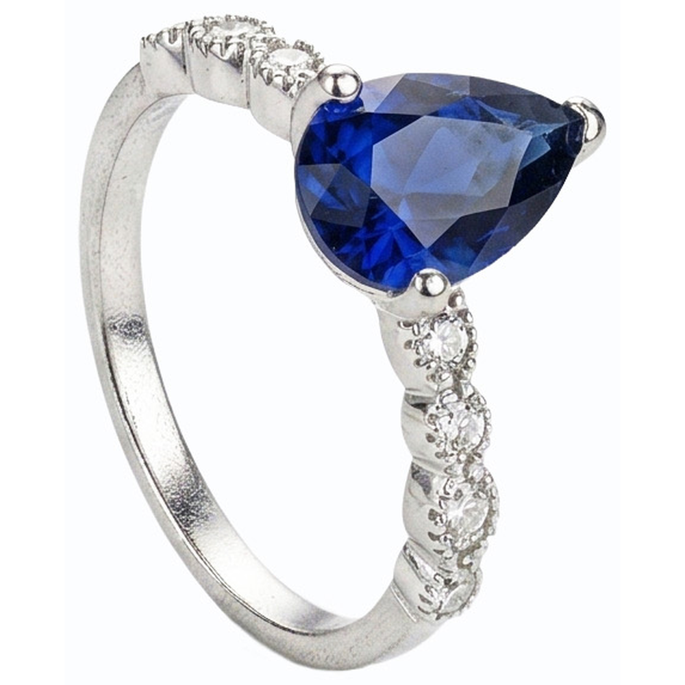 natural round sapphire 3.50ct ring close up detail