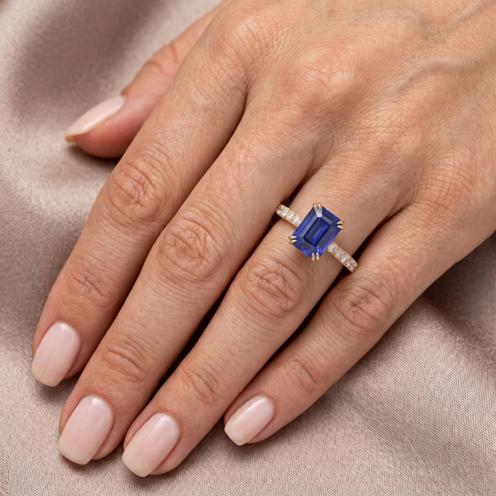 Solitaire Emerald Blue Sapphire Ring With Natural Earth Mined Diamond ( Not Lab Grown ) Accents 4.50 Carats