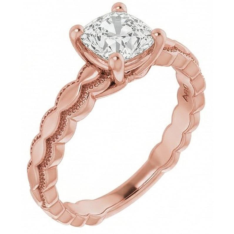 natural round diamond 2.50ct ring close up detail