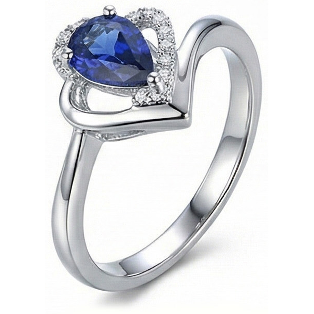 natural round sapphire 2.50ct ring on white background