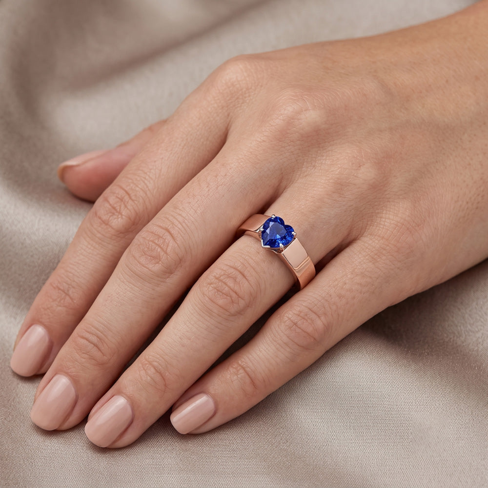 Solitaire Heart Sapphire Ring 1.50 Carats Two Tone Gold Thick Shank