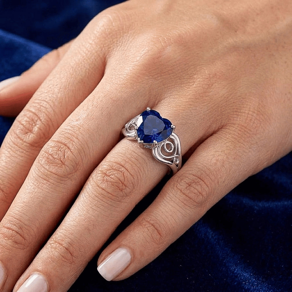 Solitaire Ring Heart Deep Blue Sapphire Vintage Style 3.50 Carats
