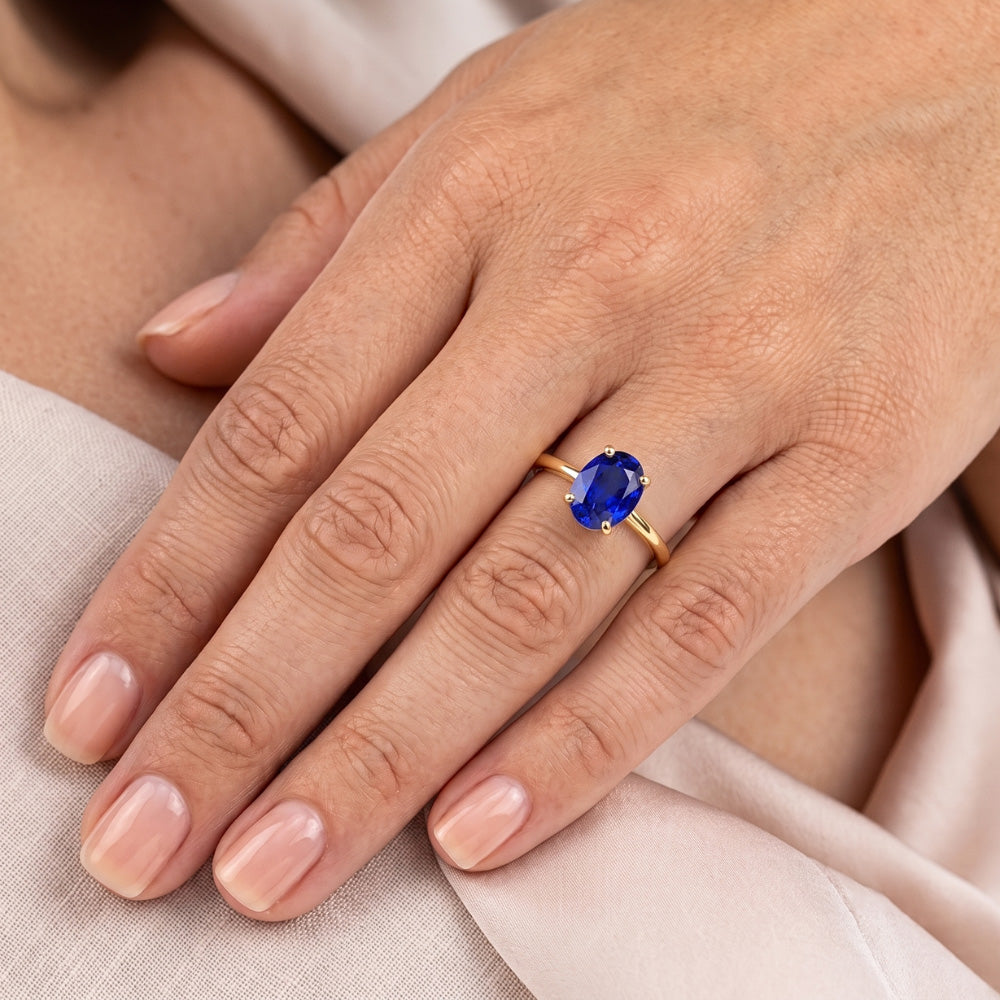 Solitaire Ring Oval Shaped Sri Lankan Sapphire 2 Carats Yellow Gold