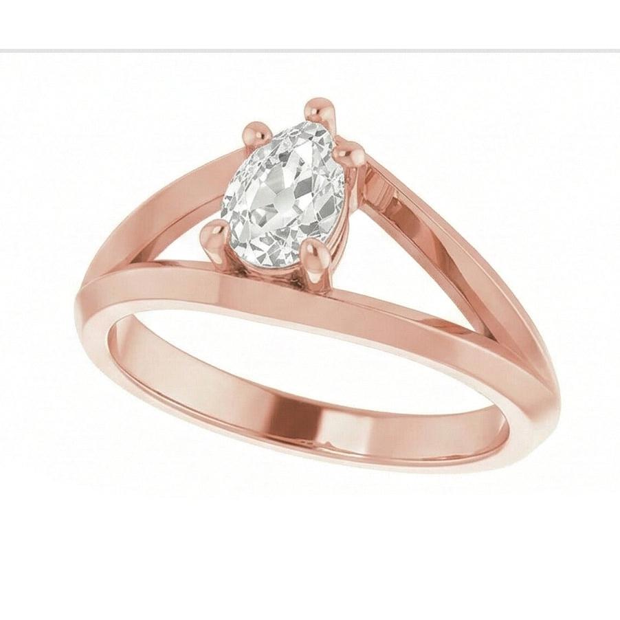 natural pear diamond 1.50ct ring close up detail