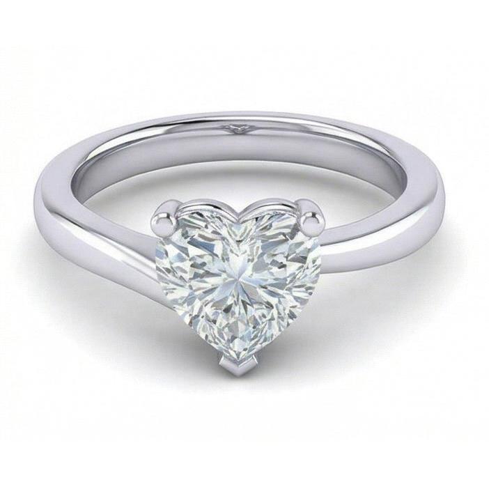 natural heart diamond 1.75ct ring close up detail