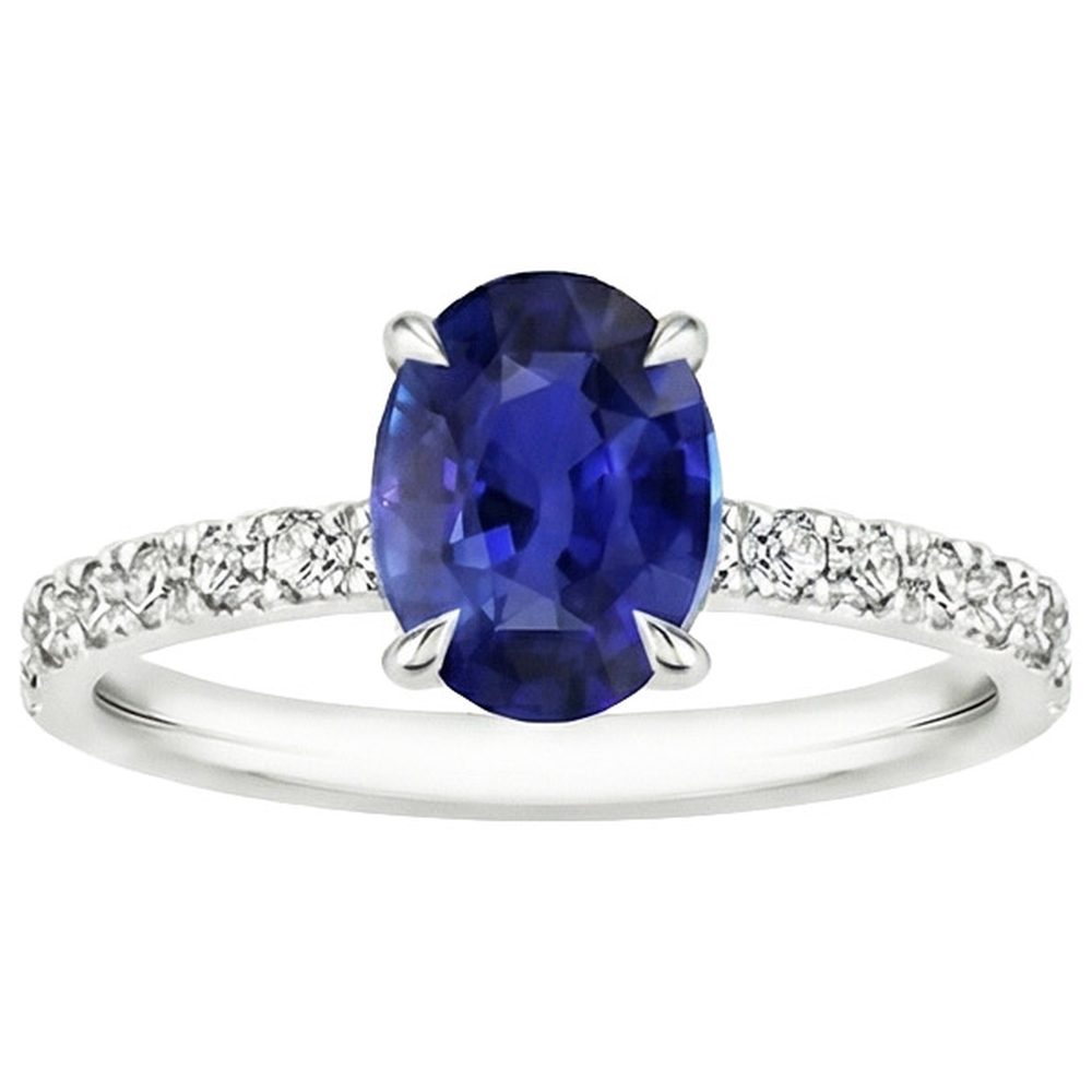 natural round sapphire 4.50ct ring on white background