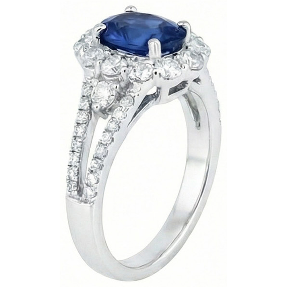 natural round sapphire 2.05ct ring close up detail