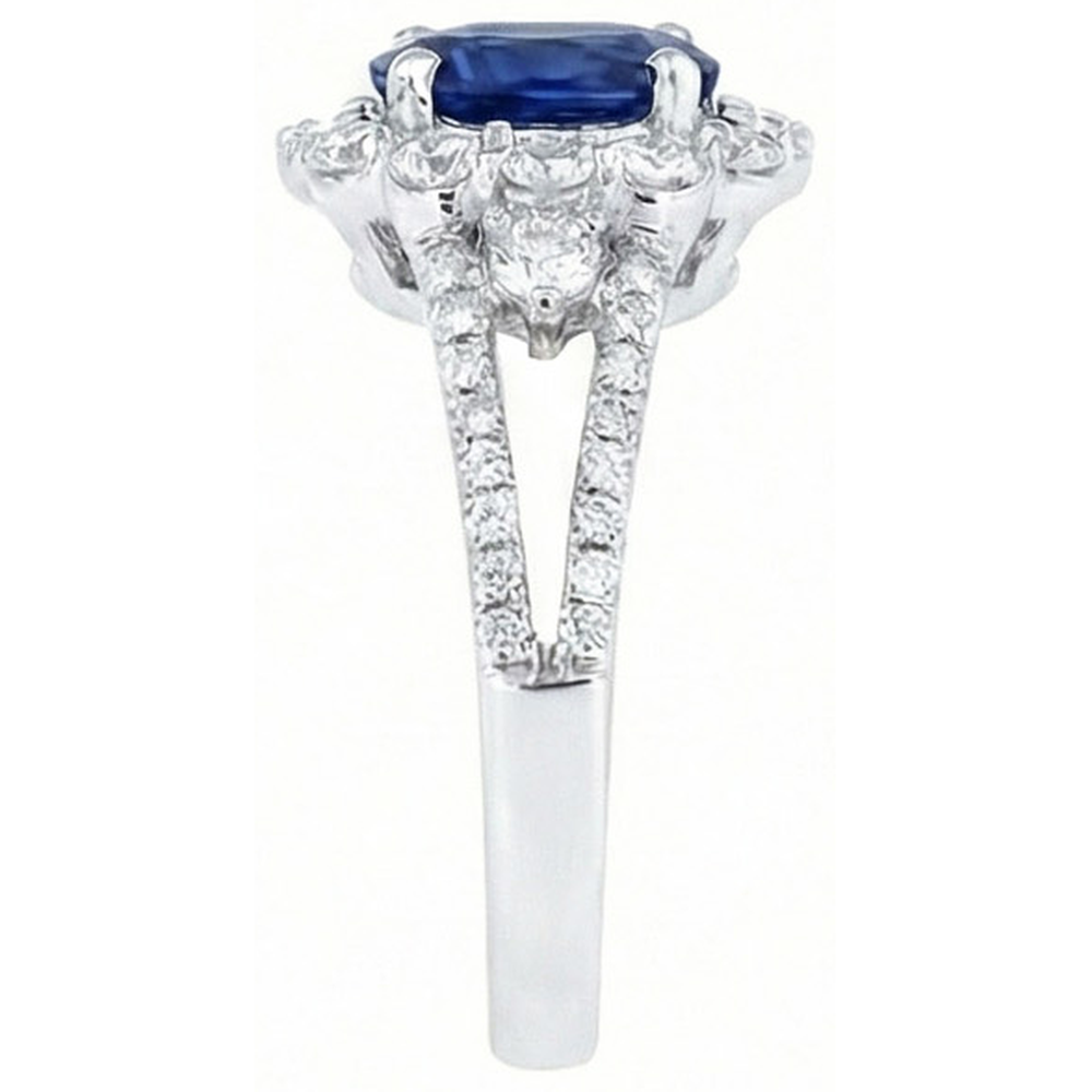 natural round sapphire 2.05ct ring top view