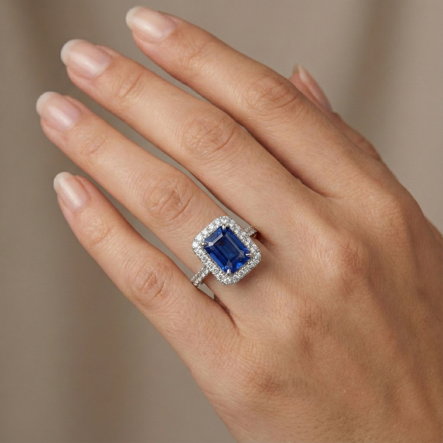 Sri Lanka Sapphire Natural Earth Mined Diamond ( Not Lab Grown )s 4.30 Carats Wedding Ring 14K Gold White