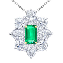 Star Emerald Stone Pendant Necklace 4.50 ct – 14K Two Tone Gold