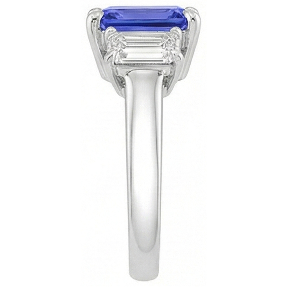 natural radiant sapphire 3ct ring close up detail