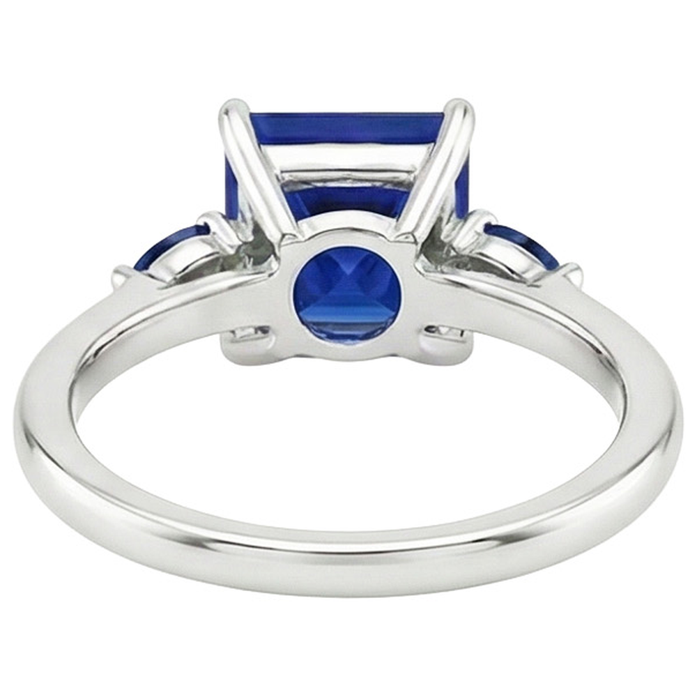natural princess sapphire 5.25ct ring close up detail