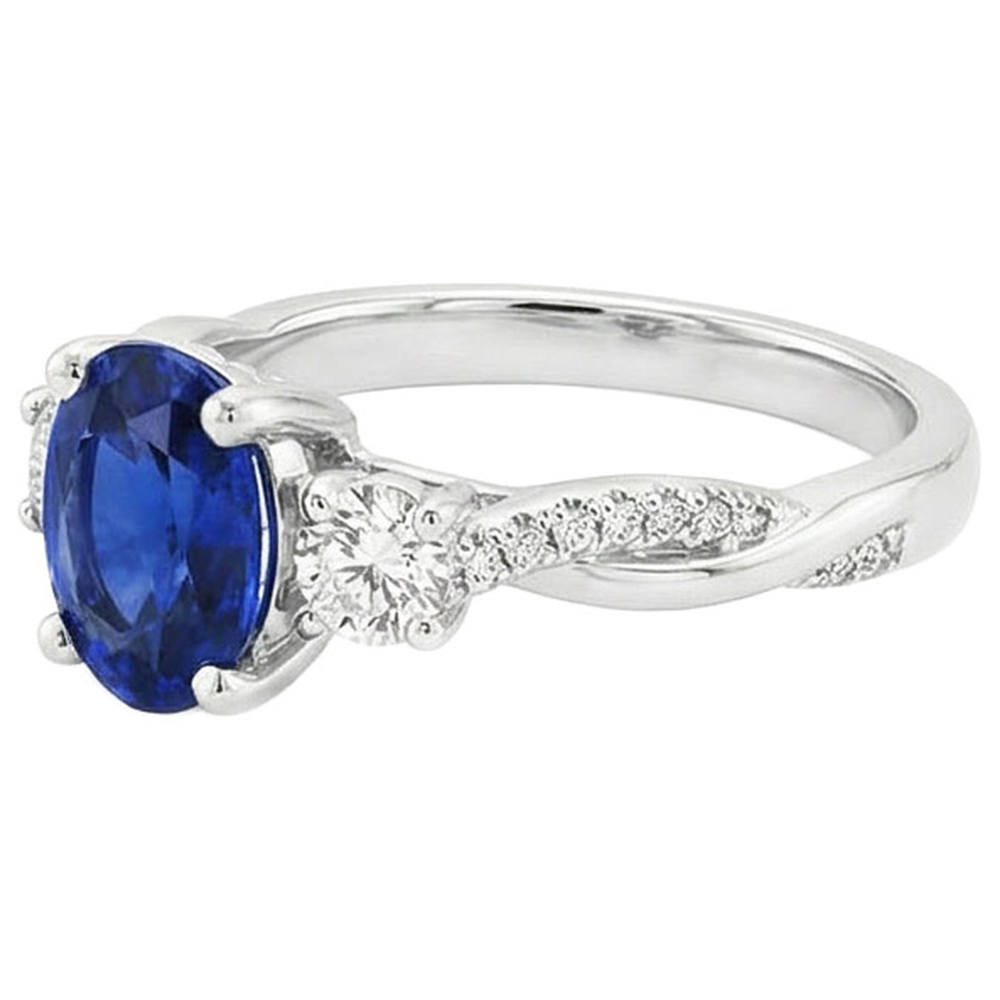 natural round sapphire 4ct ring on white background