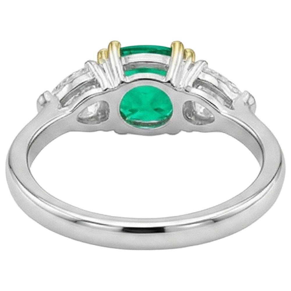 Emerald Cushion Cut Precious Stone Ring in Two-Tone 14K Gold – detail view