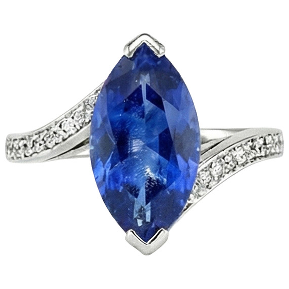 natural round sapphire 5.01ct ring close up detail
