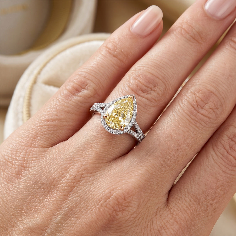 VVS Halo Engagement Ring – Yellow Canary Diamond 2 ct 14K Two
