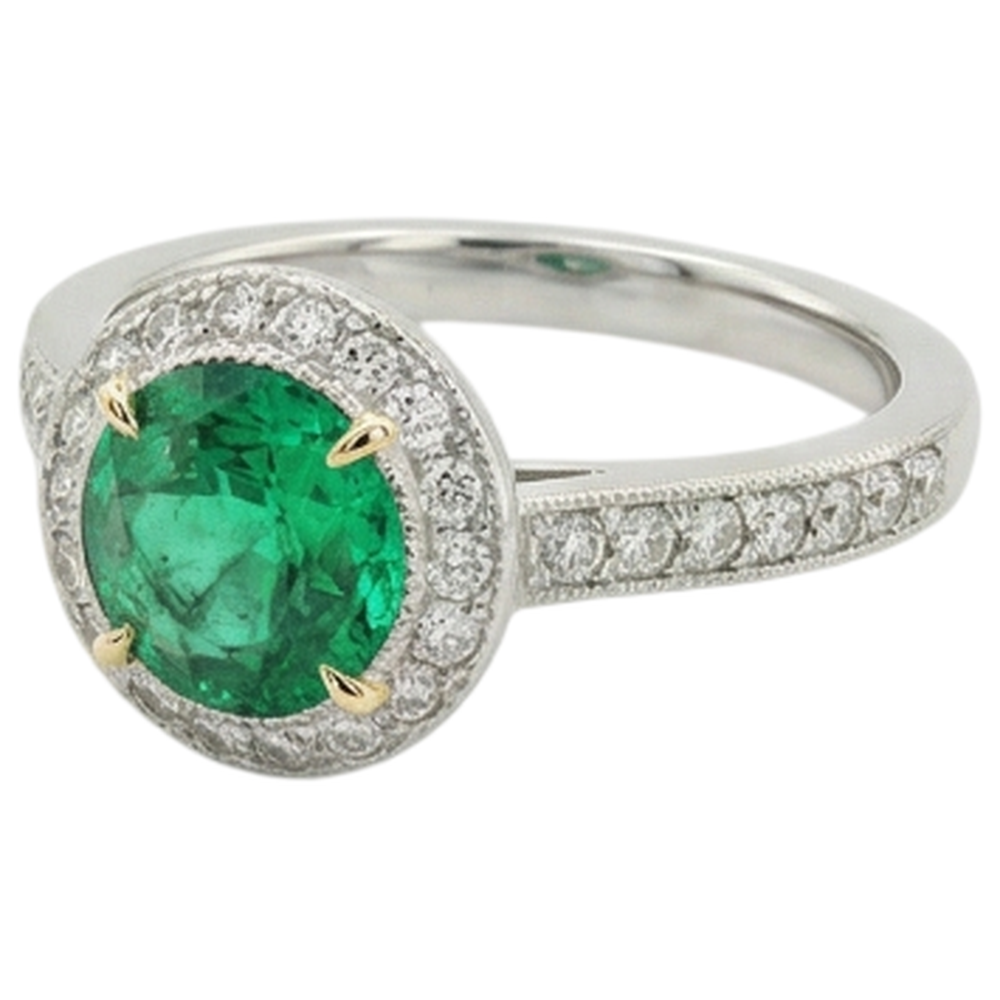 Natural Emerald Precious Stone Ring – side view