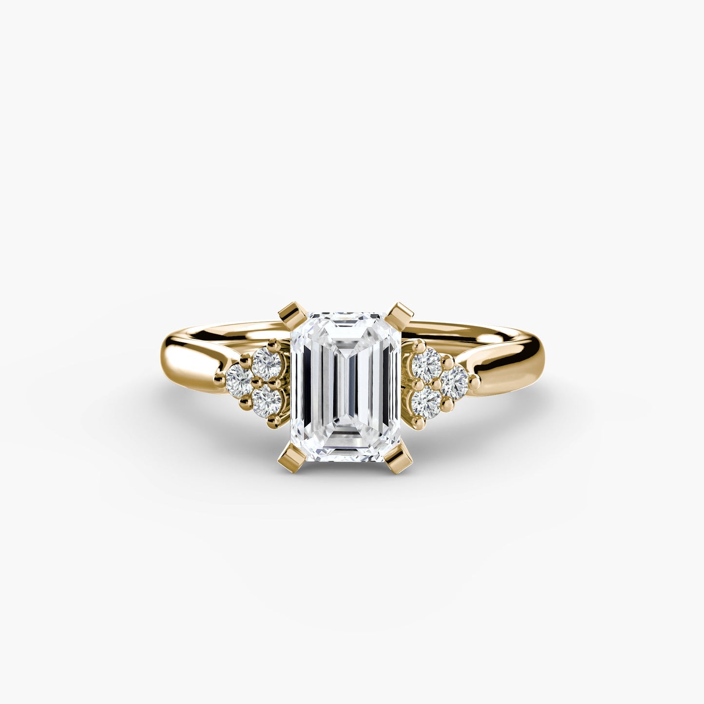 Round Cut Gemstone ring in Gold – back view