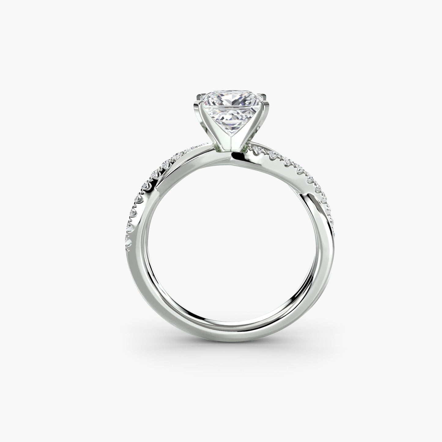 Real Fine Emerald Setting – front view