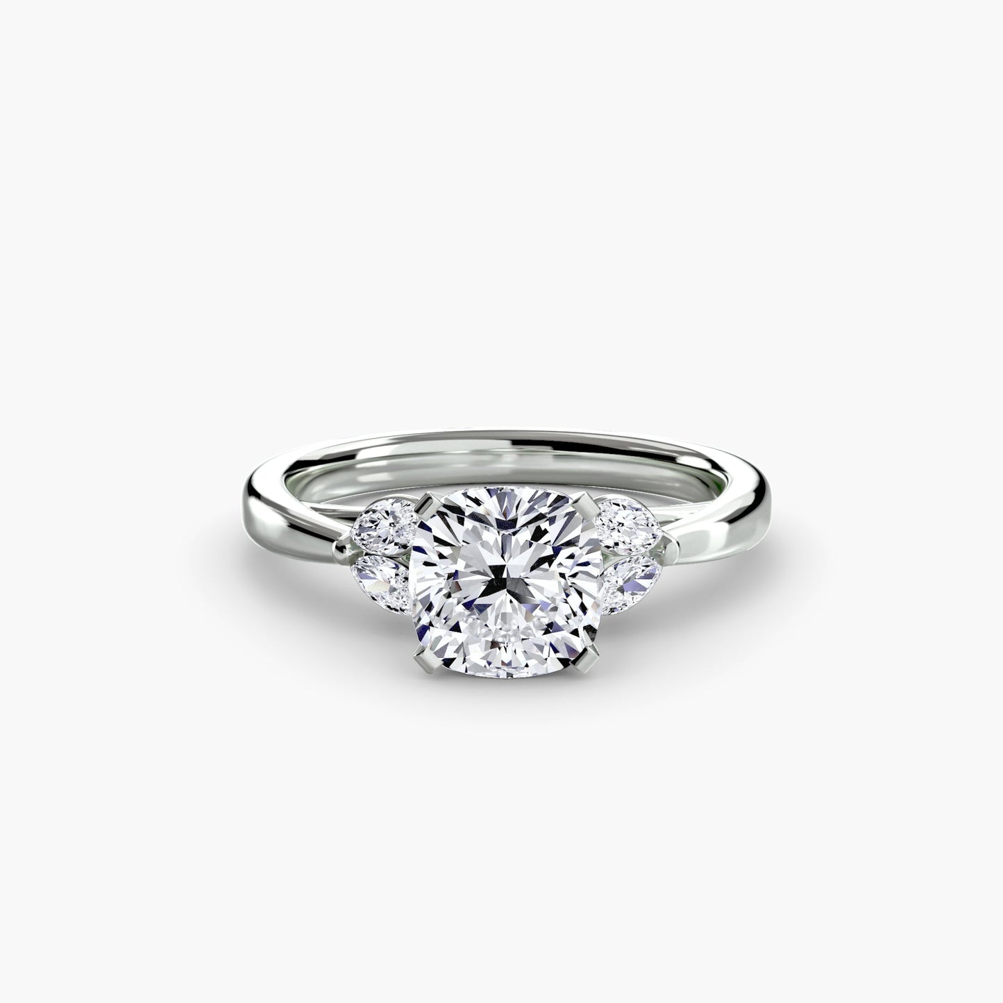 Gemstone Round Brilliant Setting in Gold – angle view