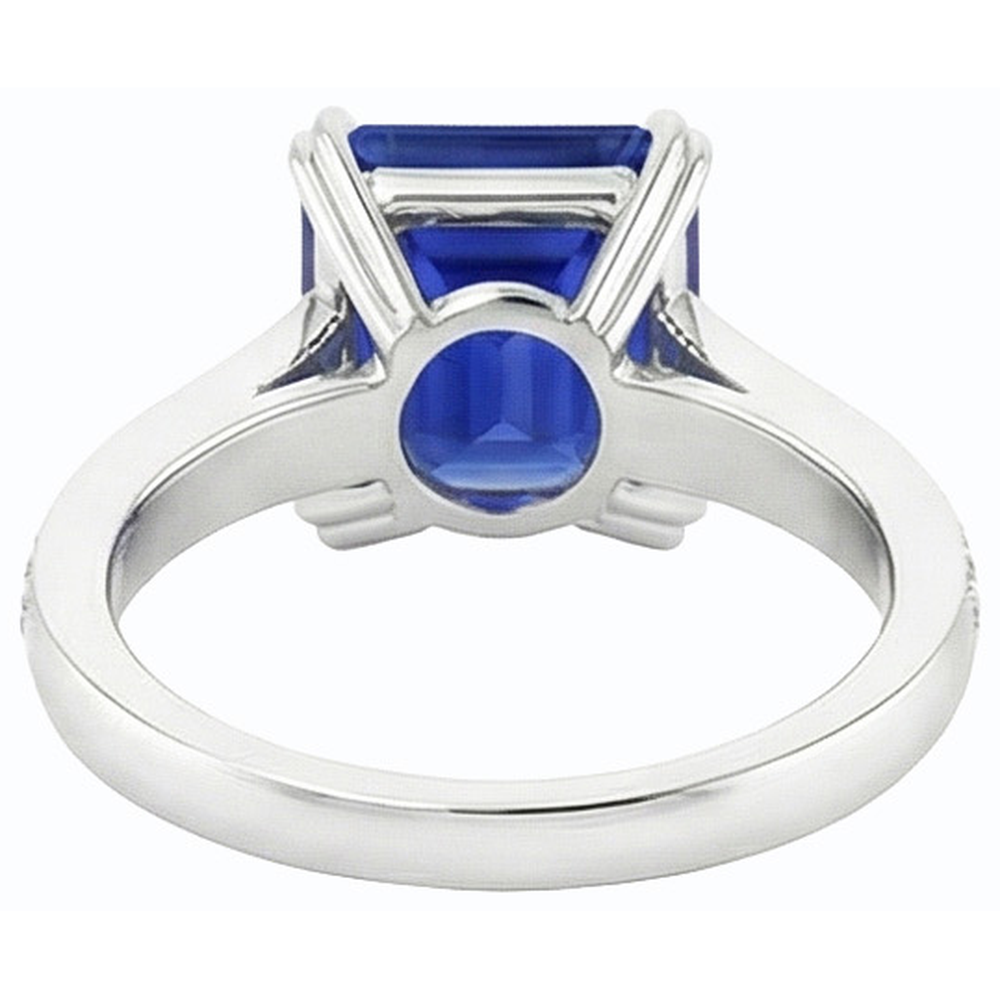 natural emerald sapphire 3ct ring on white background