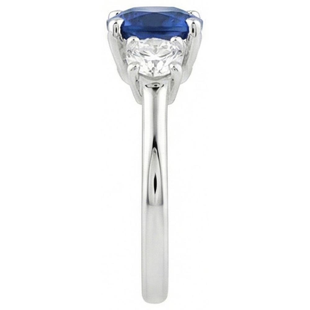 natural round sapphire 2.50ct ring top view