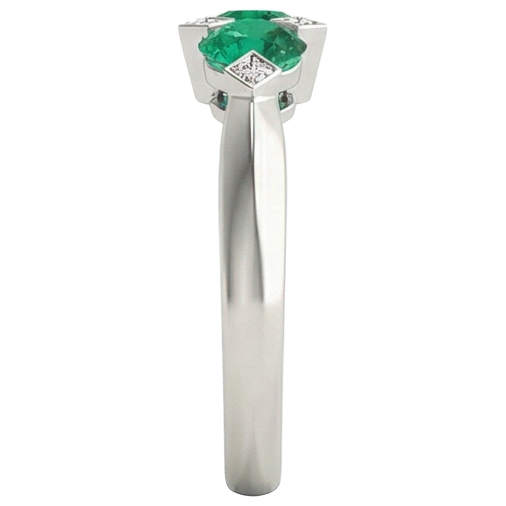 Natural Fine Emerald Gemstone Ring – top view
