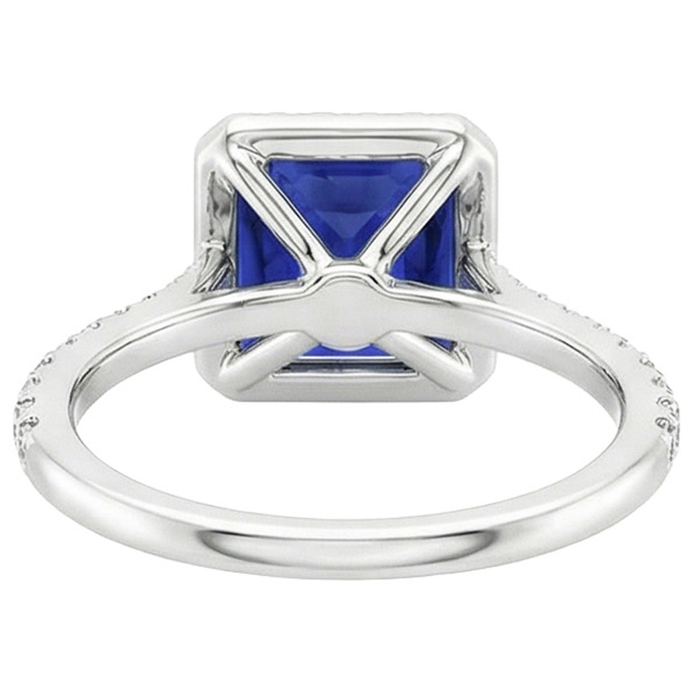natural round sapphire 6ct ring close up detail