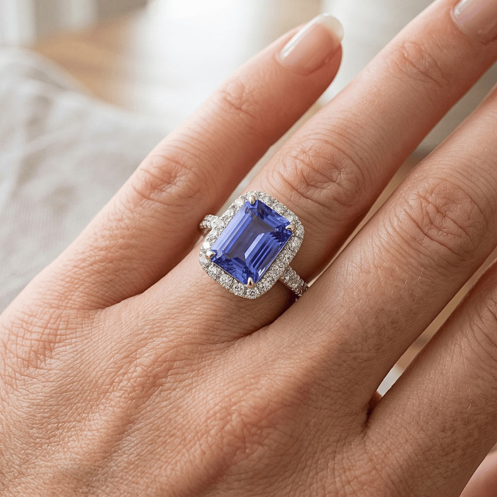 White Gold Solitaire with Accents Ring Blue Sapphire & Natural Earth Mined Diamond ( Not Lab Grown ) 5 Carat