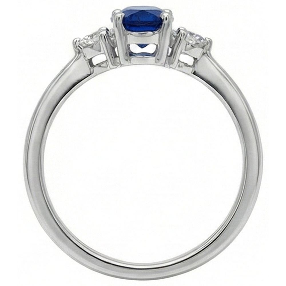 natural round sapphire 4.50ct ring on white background
