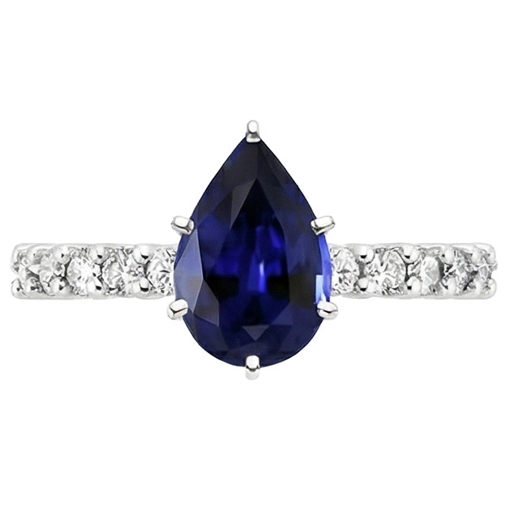 natural round sapphire 7.25ct ring close up detail