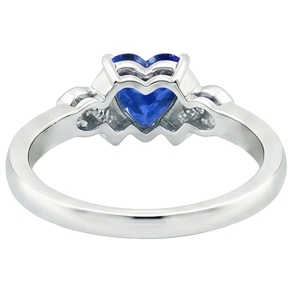 natural round sapphire 3.25ct ring on white background