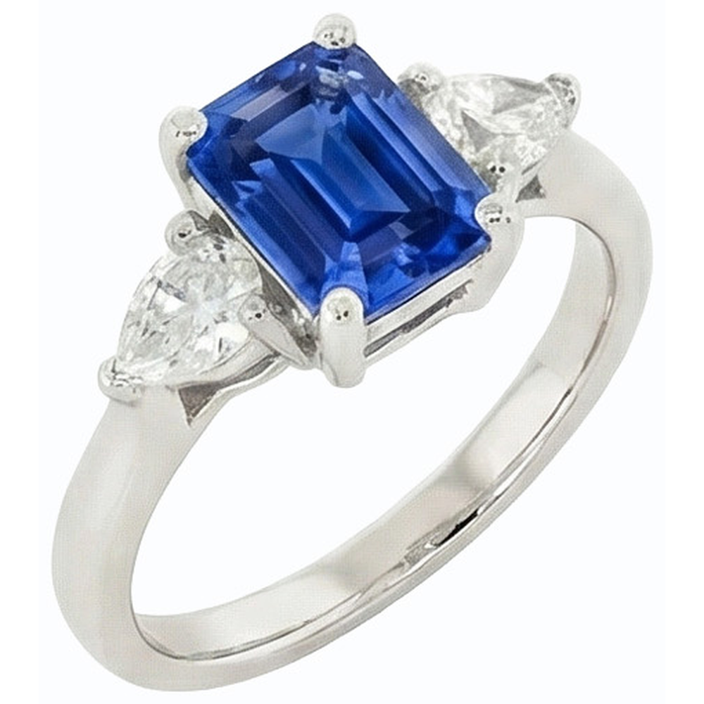 natural emerald sapphire 2ct ring close up detail