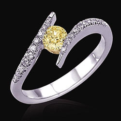Brilliant Diamond Round Brilliant Solitaire Ring with Accents 1
