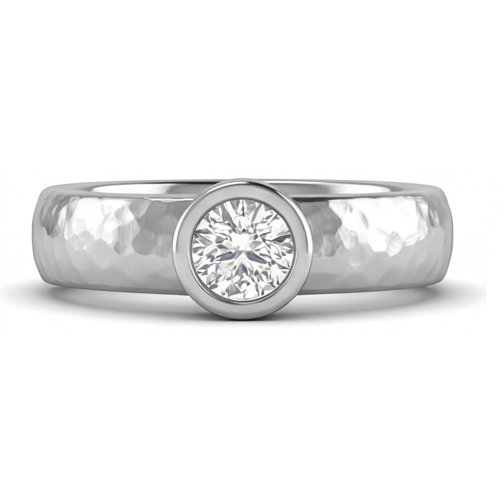 Round Cut Diamond ring in 14K White Gold – main view