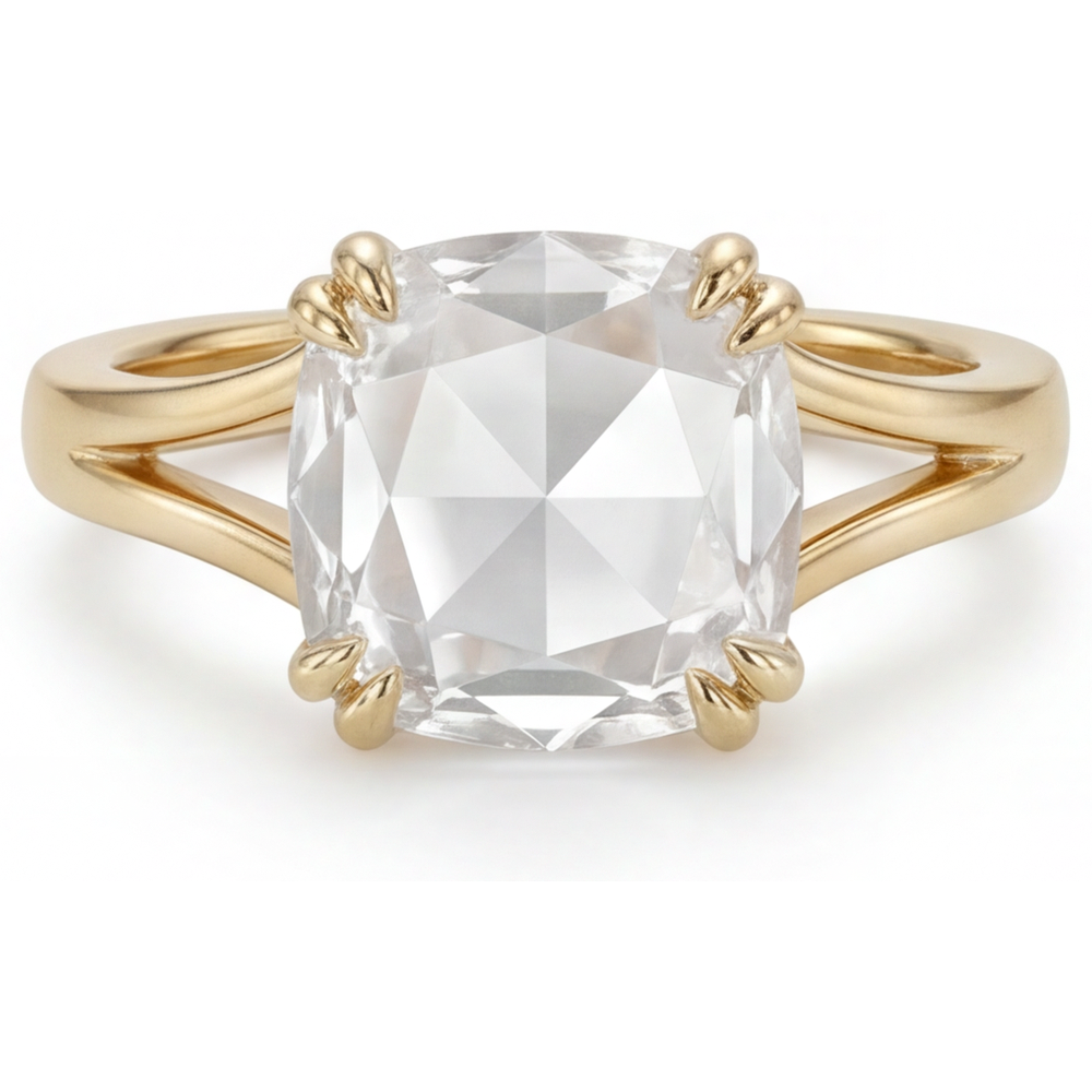 Cushion Cut Diamond ring in 14K Yellow Gold – main view