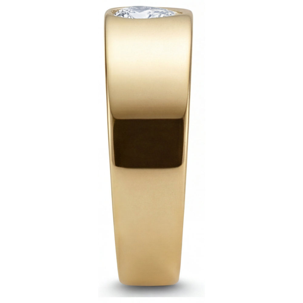 Pear Shape Fine Diamond ring in 14K Yellow Gold – top view