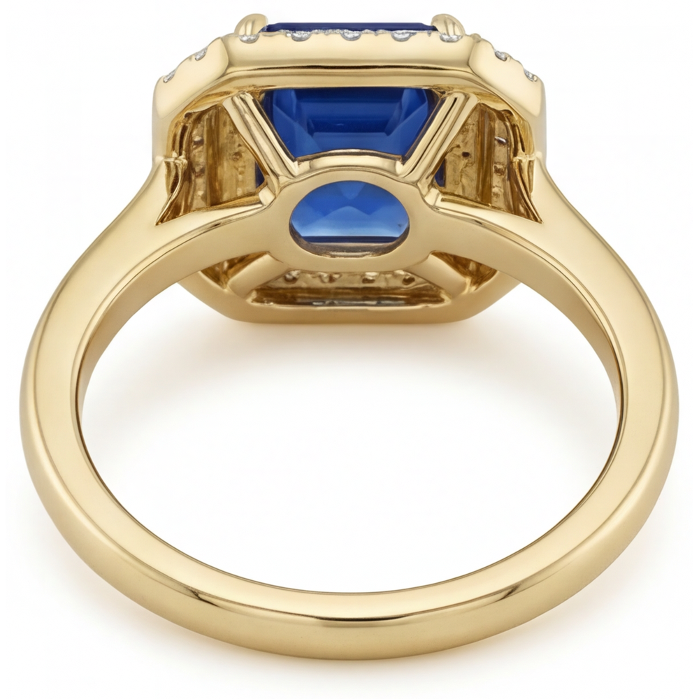 Natural Royal Blue Sapphire Gemstone Ring 4 ct 14K Yellow Gold – top view