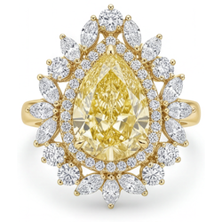 Sophisticated VVS Yellow Canary Diamond Halo Ring – 2.50 ct 14