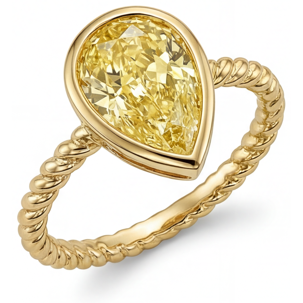 Statement Ring 14K Yellow Gold with Yellow Canary Diamond – main view