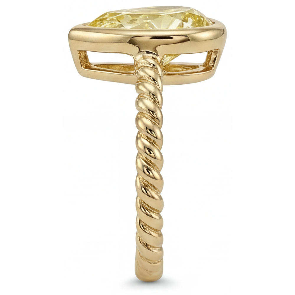 Yellow Canary Diamond Statement Ring 2.25-ct 14K Yellow Gold – back view