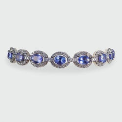 Ladies Bracelet Tanzanite And Diamonds 25.75 Carats White Gold 14K