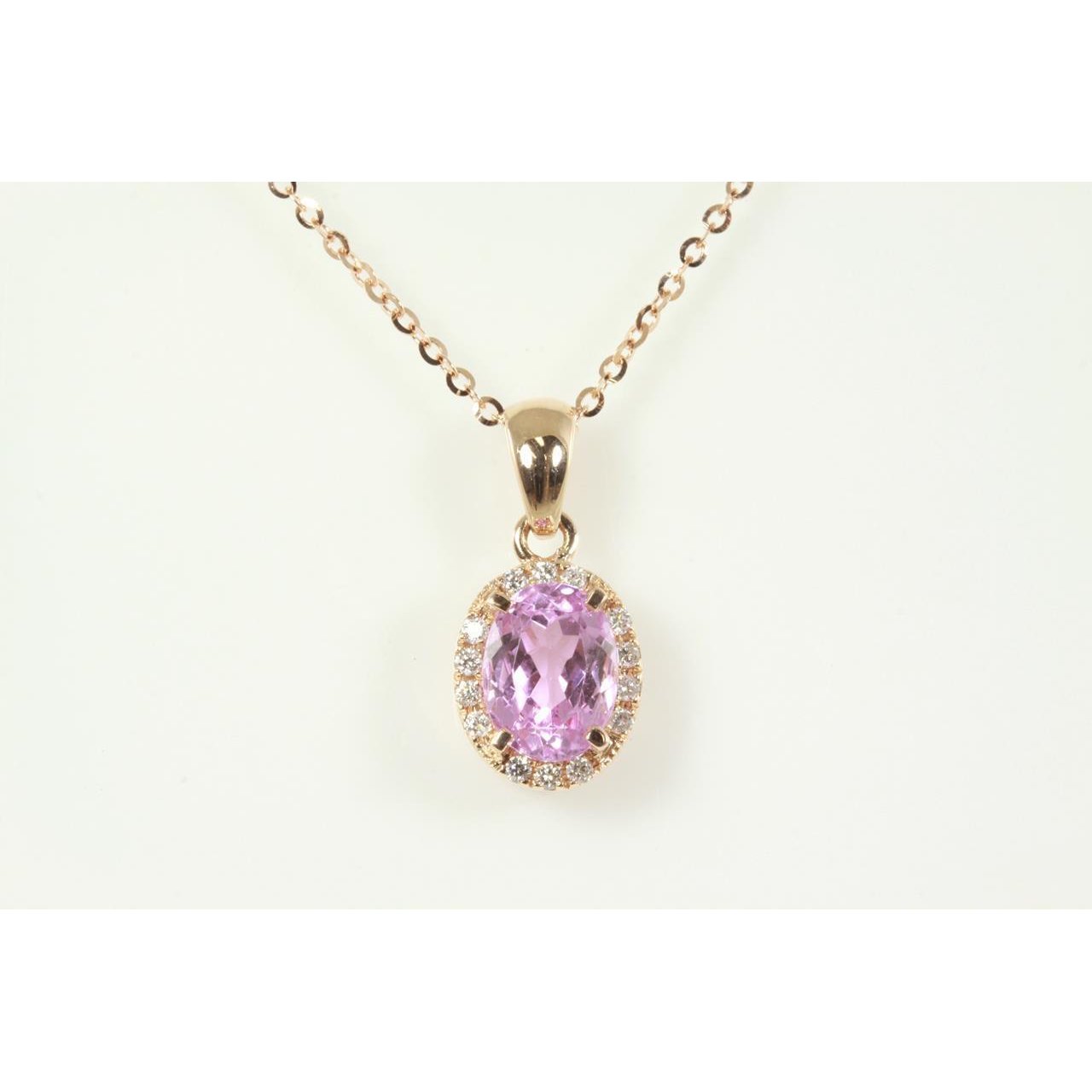 10 Carats Pink Oval Kunzite With Diamond Pendant Women Jewelry - Gemstone Pendant-harrychadent.ca