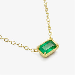 4 Ct Solitaire Green Emerald Pendant Necklace 14K Yellow Gold