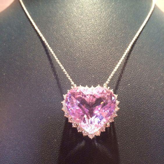 Pink Natural Kunzite And Diamond Women Necklace Pendant 36 Ct. Gold - Gemstone Pendant-harrychadent.ca