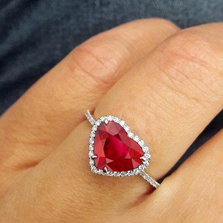 Heart Shaped Ruby And Accents Diamond Ring White Gold 14K 5.35 Ct - Gemstone Ring-harrychadent.ca