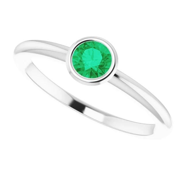 Solitaire Green Emerald Engagement Ring 0.75 Carats Bezel Setting - Gemstone Ring-harrychadent.ca