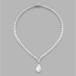 18 Carats Pear And Round Natural Earth Mined Diamond Ladies Necklace White Gold