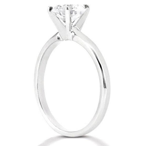 1 Carat Round Diamond Solitaire Engagement Ring White Gold 14K - Solitaire Ring-harrychadent.ca